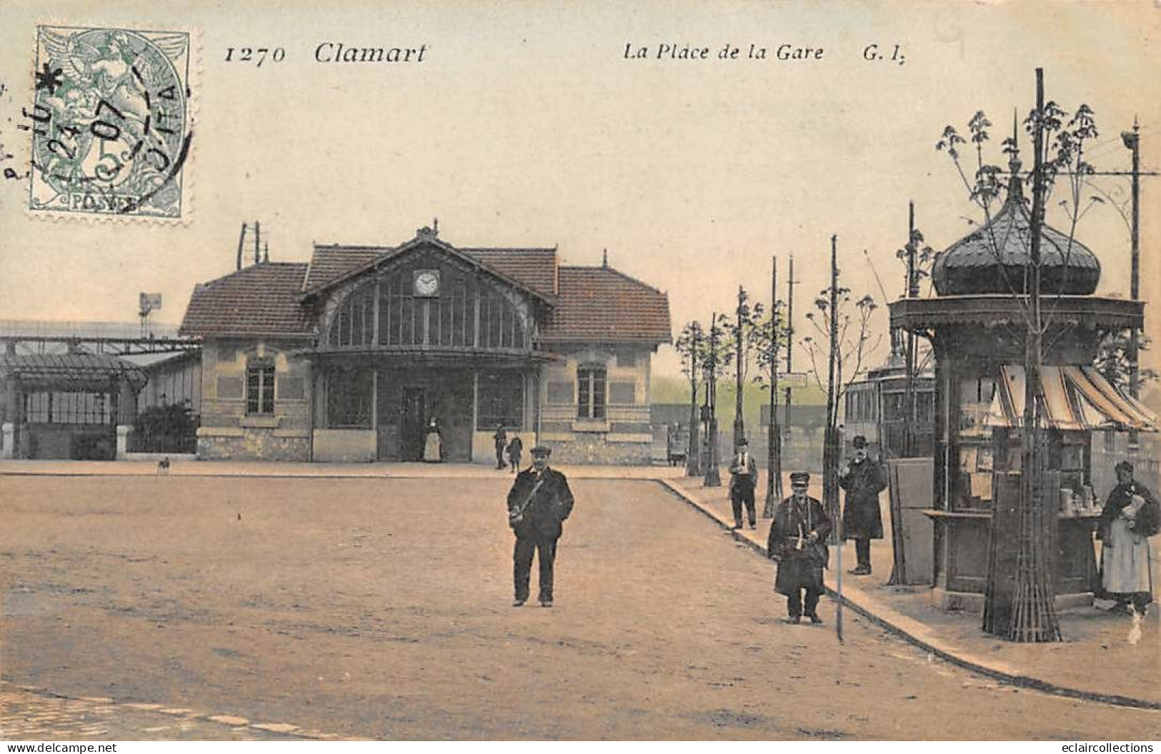 Clamart         92       La Place De La Gare.  Kiosque     N° 1270  (voir Scan) - Clamart