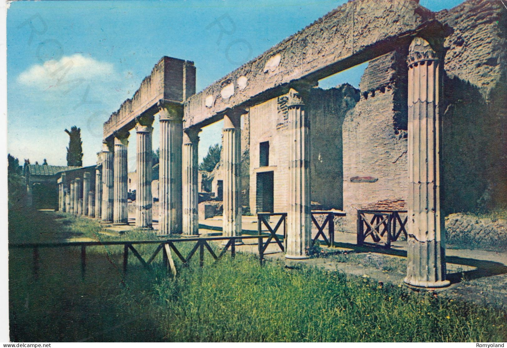 CARTOLINA  SCAVI DI ERCOLANO,CAMPANIA-PORTICO DELLA PALESTRA-MEMORIA,CULTURA,RELIGIONE,BELLA ITALIA,VIAGGIATA 1966 - Ercolano