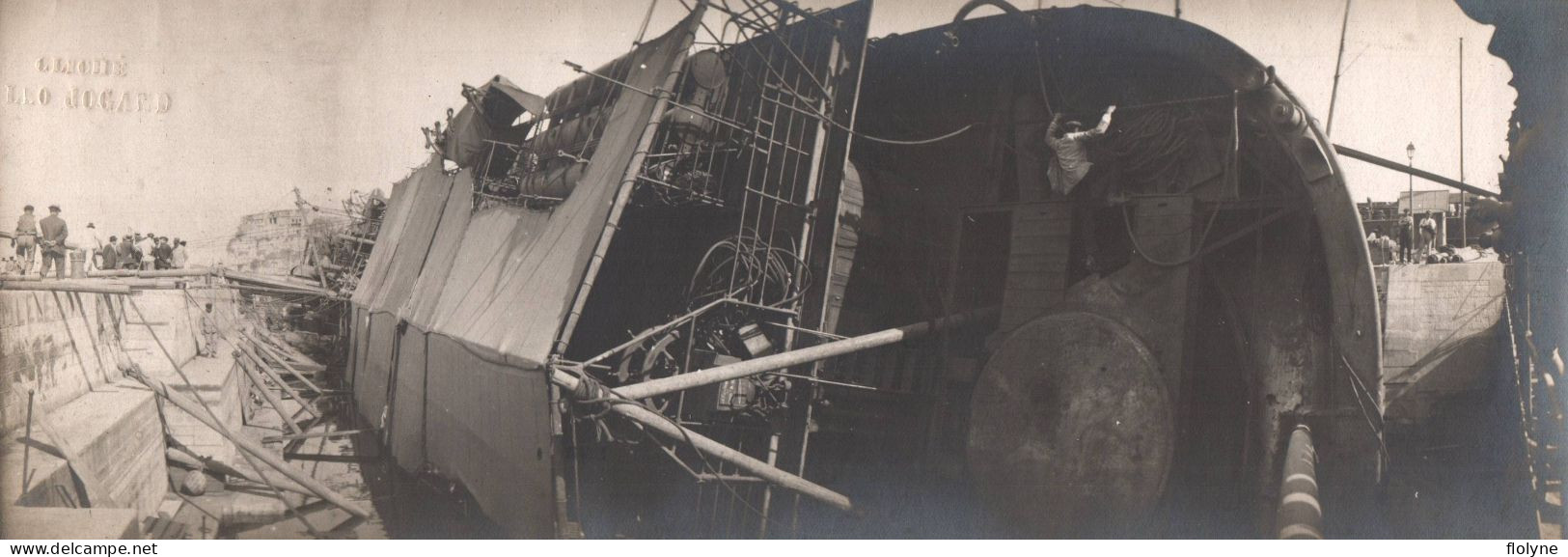 Marseille - Photo Ancienne - échouement Du Bateau Paquebot DUMBEA Dans La Forme Fosse N°1 - 1920 - Bateau - Joliette, Hafenzone