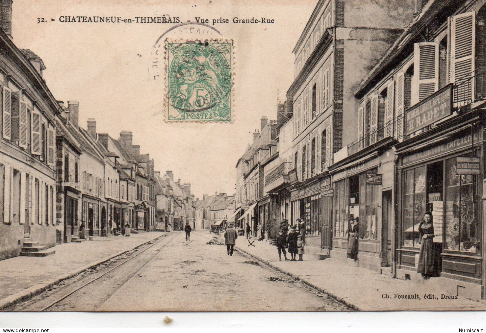 Châteauneuf-en-Thimerais Animée Grande Rue Commerces - Châteauneuf