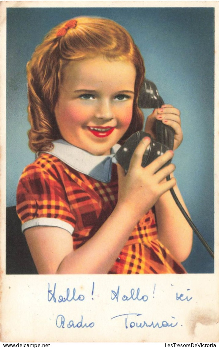 ENFANT - Petite Fille Au Téléphone - Robe Jaune à Carreaux - Carte Postale - Sonstige & Ohne Zuordnung