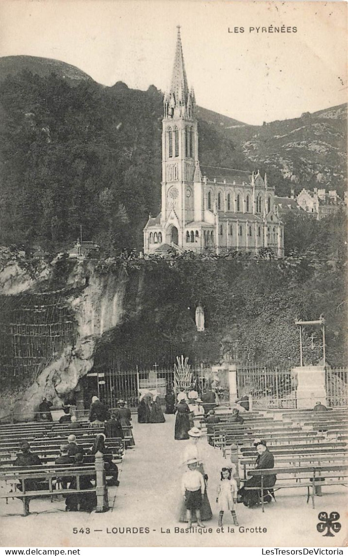 FRANCE - Lourdes - La Basilique Et La Grotte - Animé - Carte Postale Ancienne - Lourdes