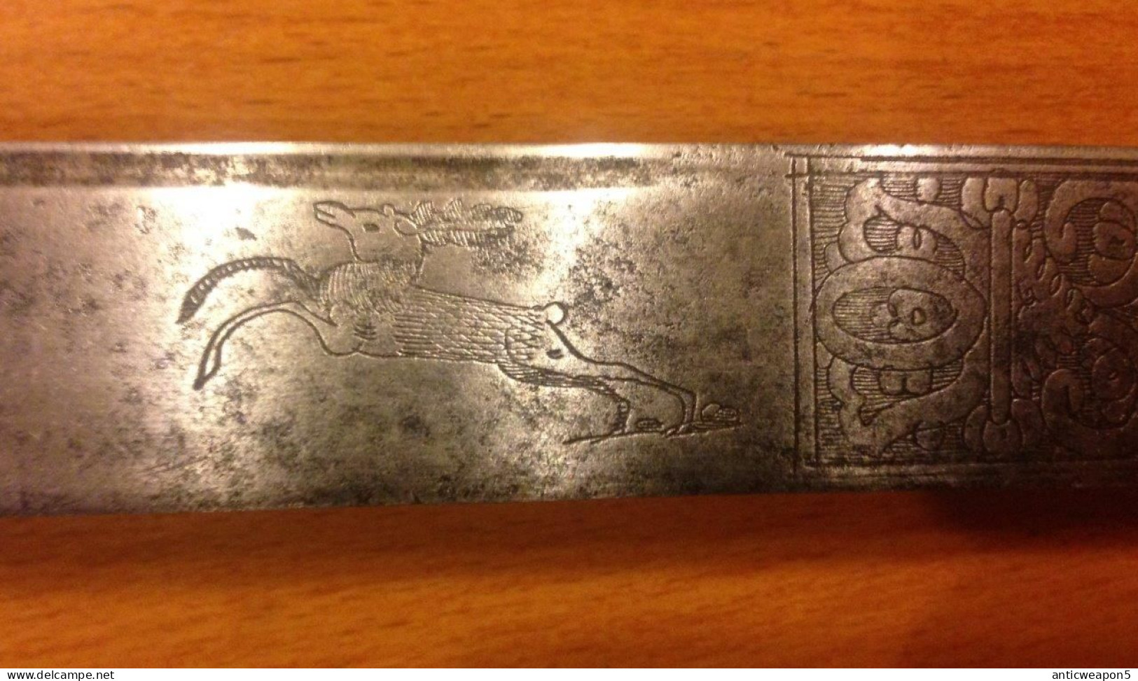 Tesak hunting with ox motifs on the blade Italy M1780 (T313)