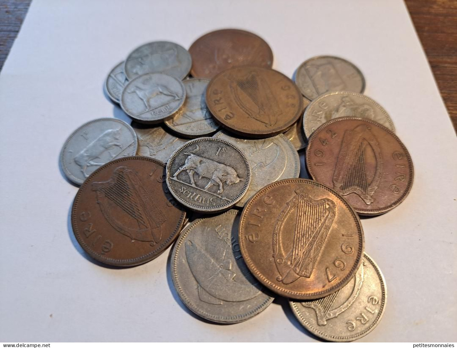 IRLANDE     Lot De  21  Monnaies  ( 689 ) E - Kiloware - Münzen