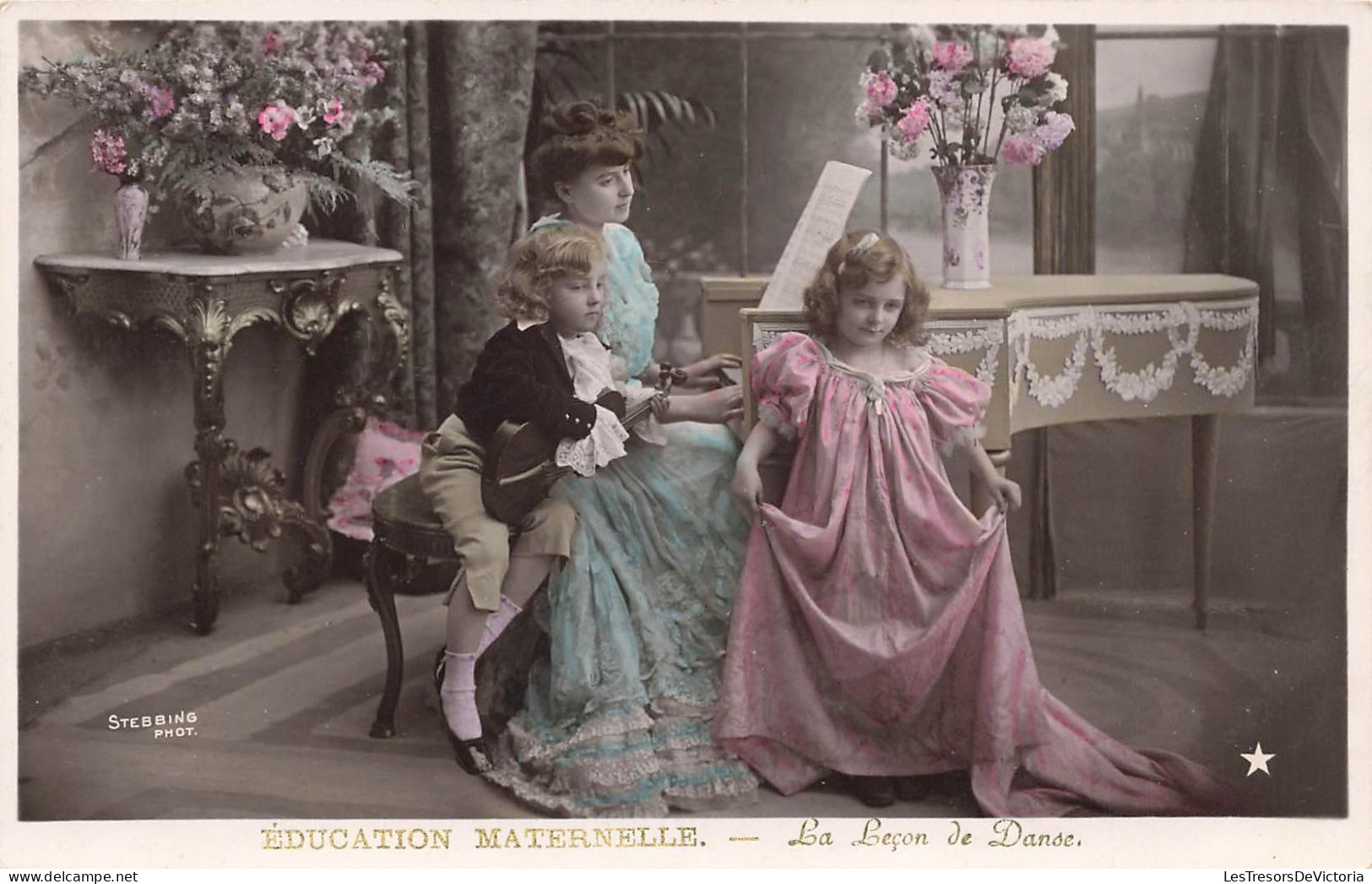 ENFANTS - Education Maternelle - La Leçon De Danse - Piano - Colorisé - Carte Postale Ancienne - Scènes & Paysages