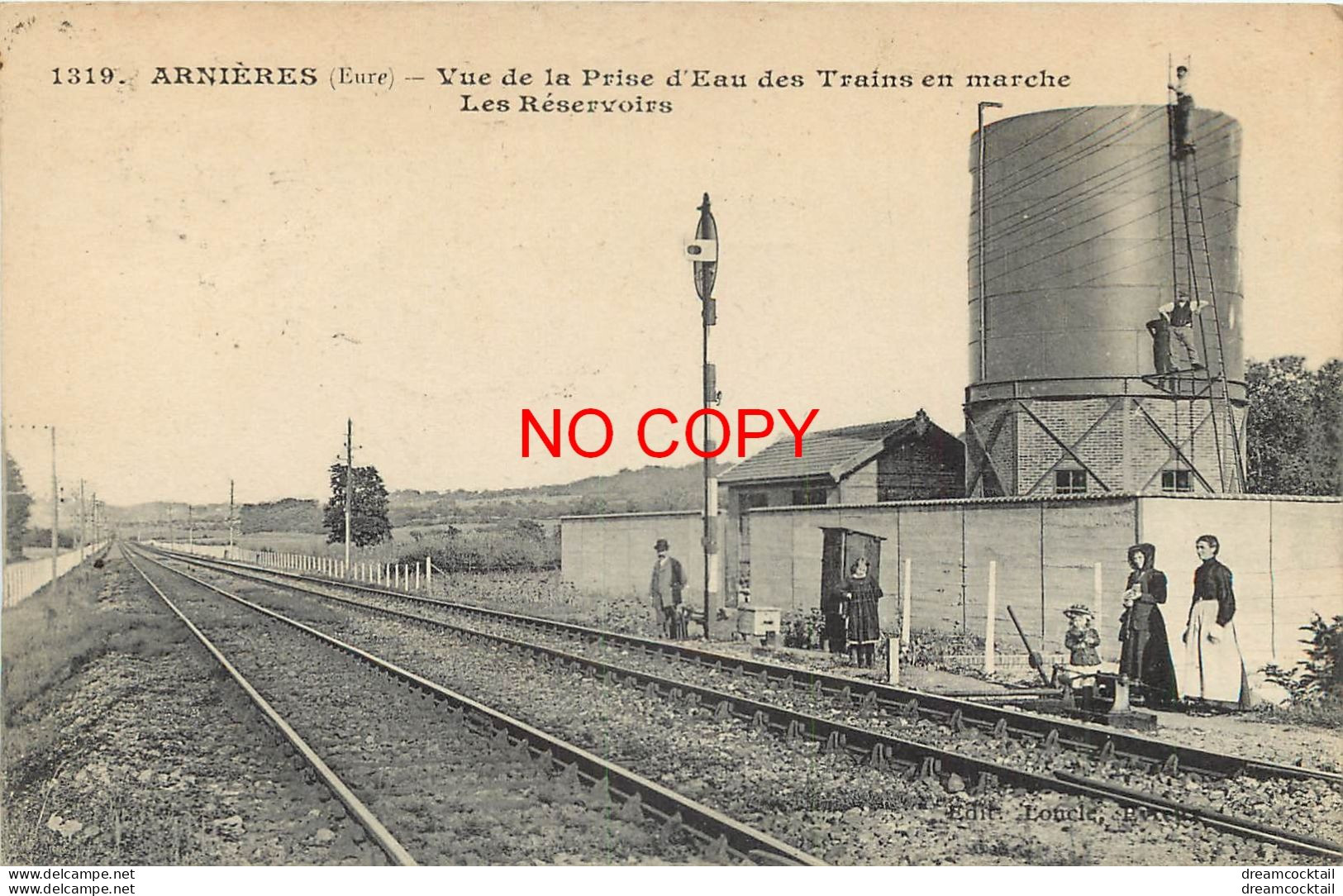 (B&P) 27 ARNIERES. Réservoirs Prise D'Eau Des Trains En Marche 1923 état Impeccable... - Arnières