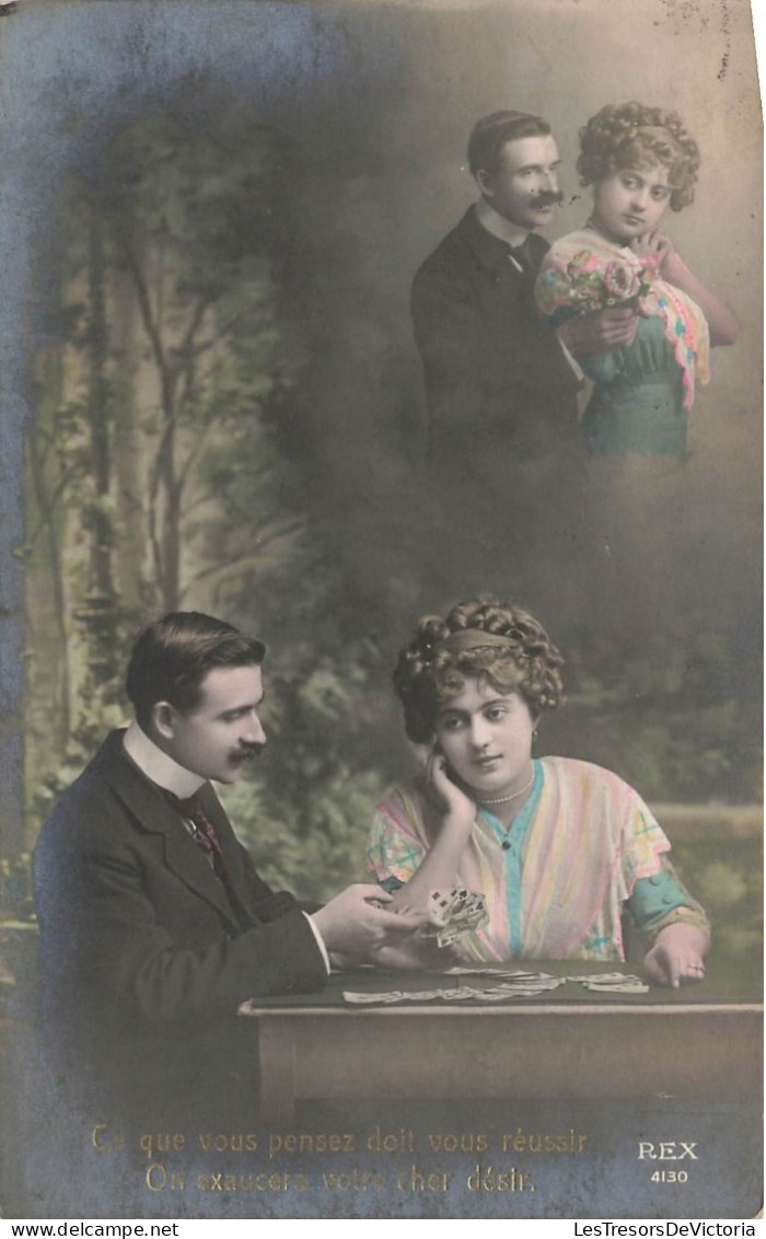 COUPLE - Le Langage Des Cartes - Un Couple Jouant Aux Cartes - Carte Postale Ancienne - Couples