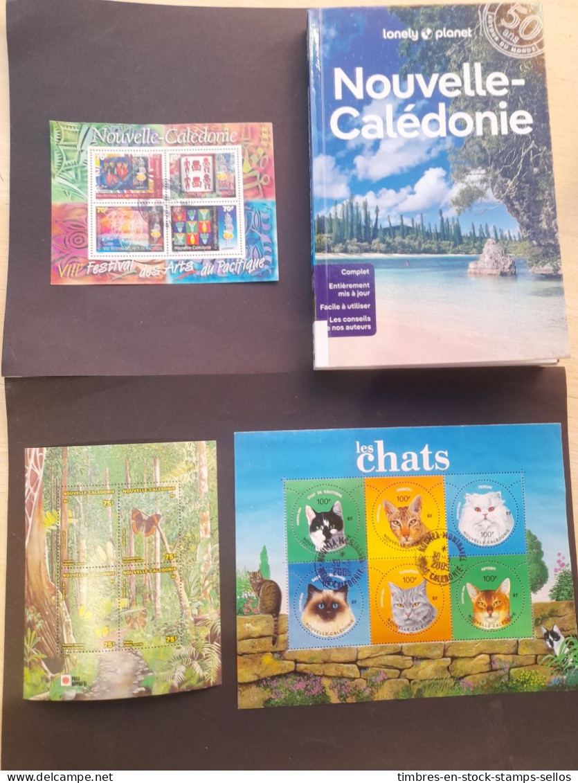 NOUVELLE CALEDONIE  3 X BLOCS FEUILLETS  Chats, Arts, Papillons  新喀里多尼亚 3 X 床单猫、艺术、蝴蝶  3 SHEETS ( 2 Used ,1 Mint) - Mezclas (max 999 Sellos)