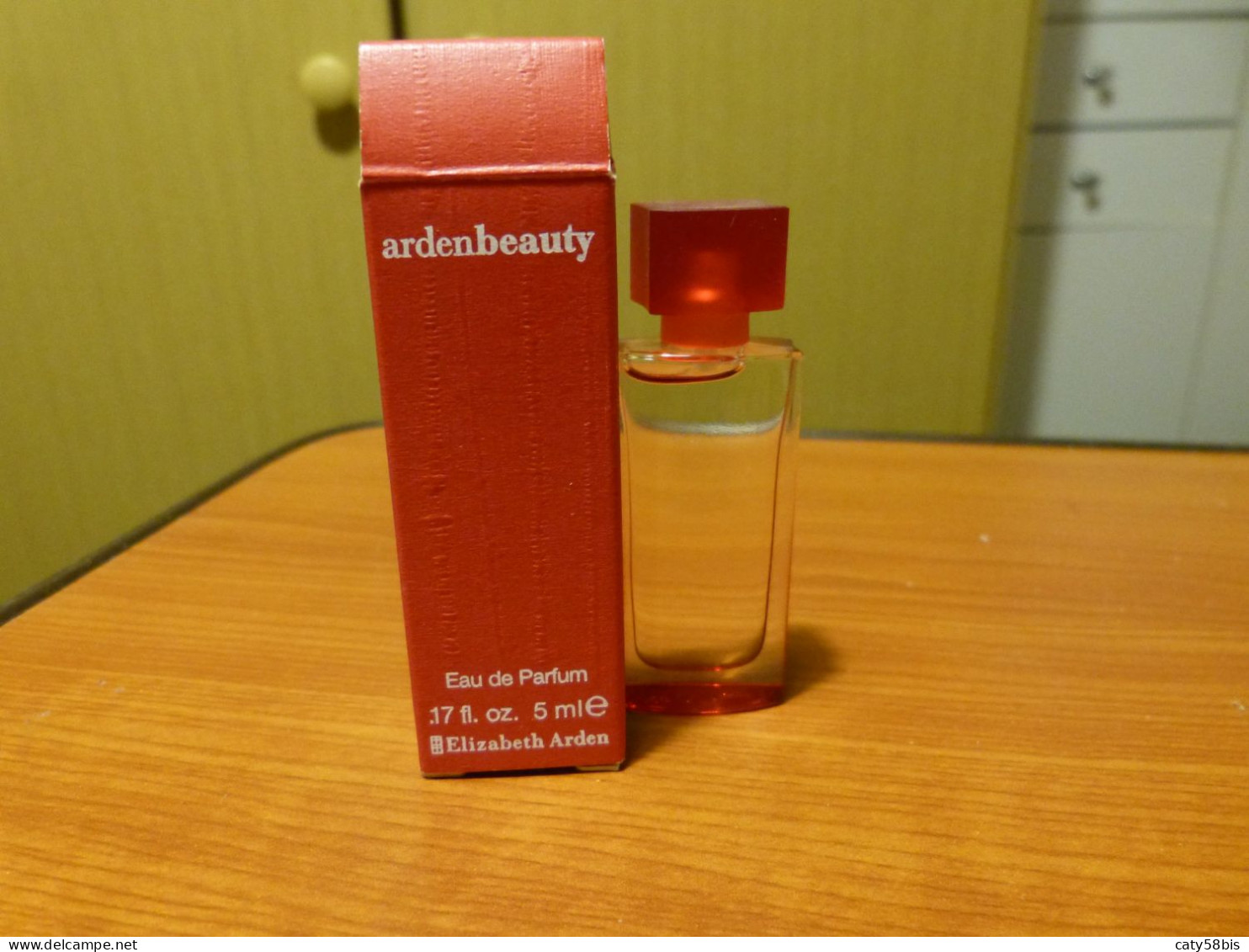 Miniature Parfum Avec Boite Arden - Miniatures Womens' Fragrances (in Box)