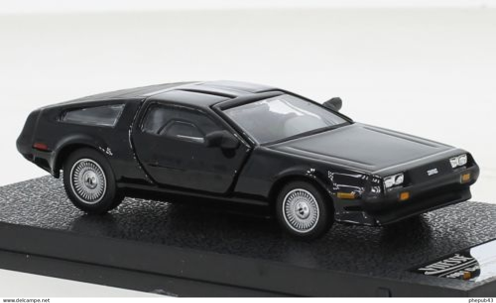 DeLorean DMC 12 - 1981 - Black - Vitesse - Vitesse