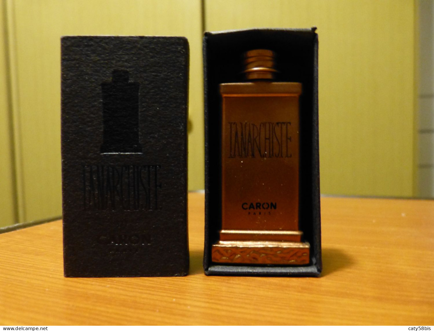 Miniature Parfum Avec Boite Caron - Miniaturas Hombre (en Caja)