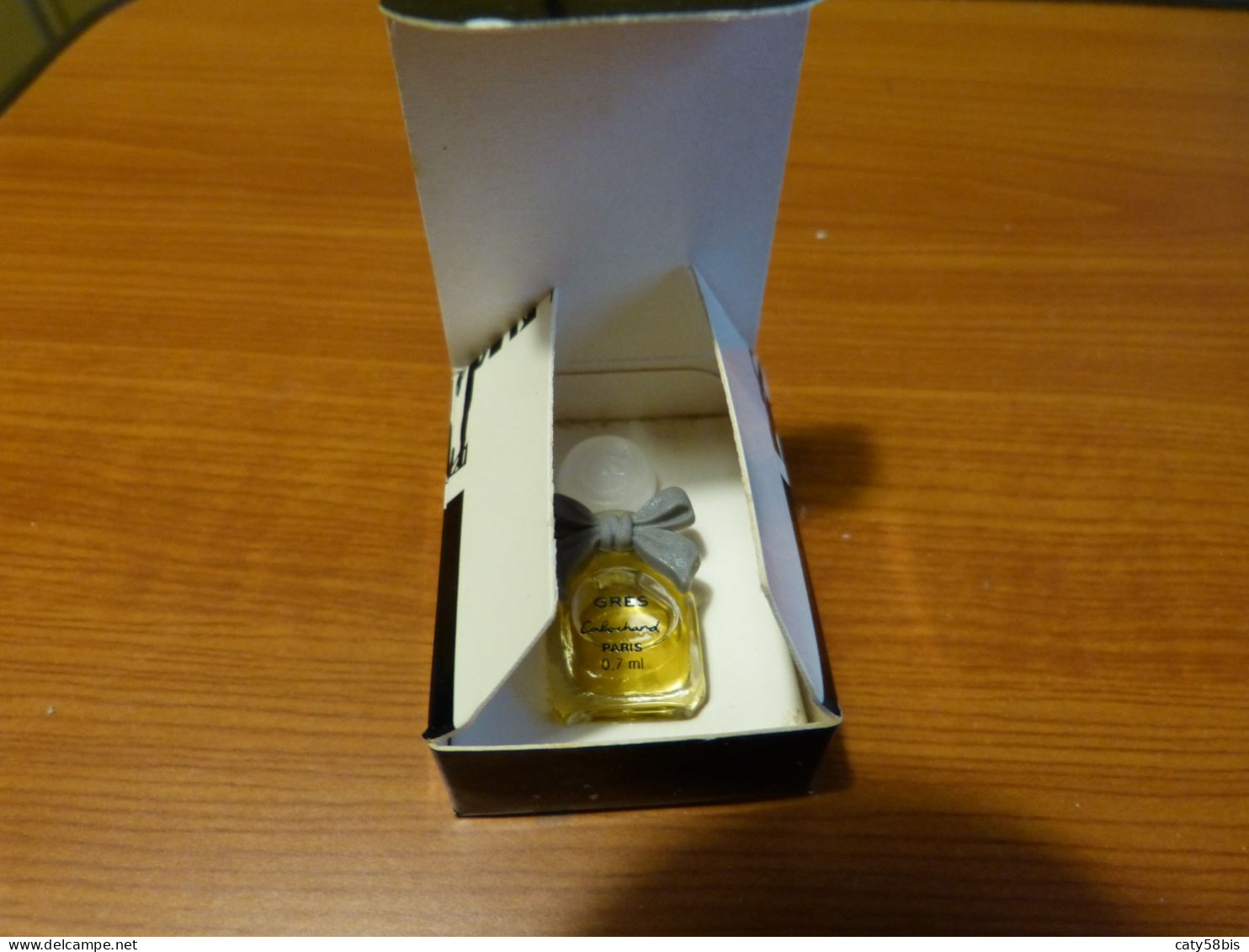 Miniature Parfum Avec Boite Grès - Miniatures Femmes (avec Boite)