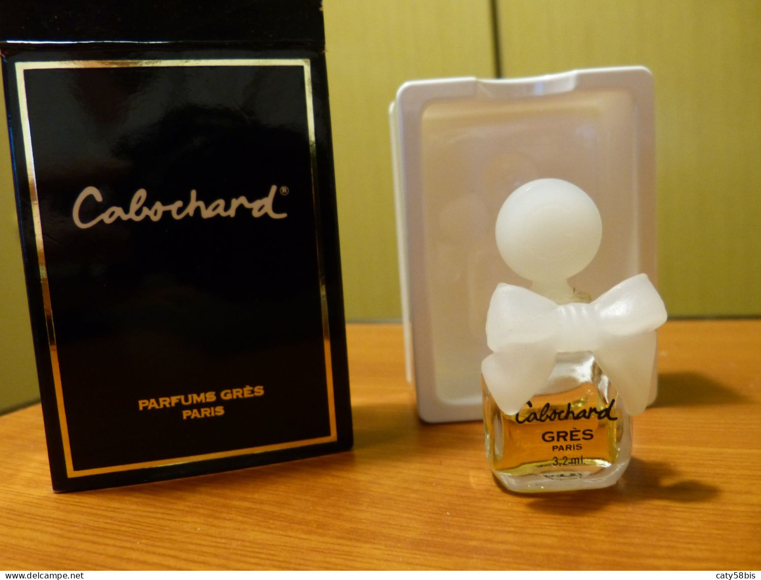 Miniature Parfum Avec Boite Grès - Non Classés