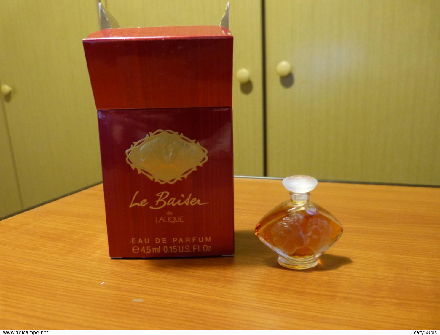 Miniature Parfum Avec Boite Lalique - Miniaturen Damendüfte (mit Verpackung)