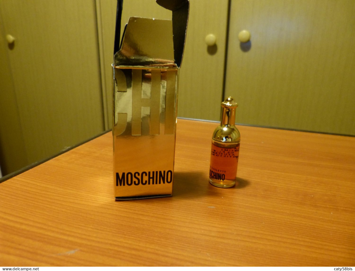 Miniature Parfum Avec Boite Moshino - Ohne Zuordnung