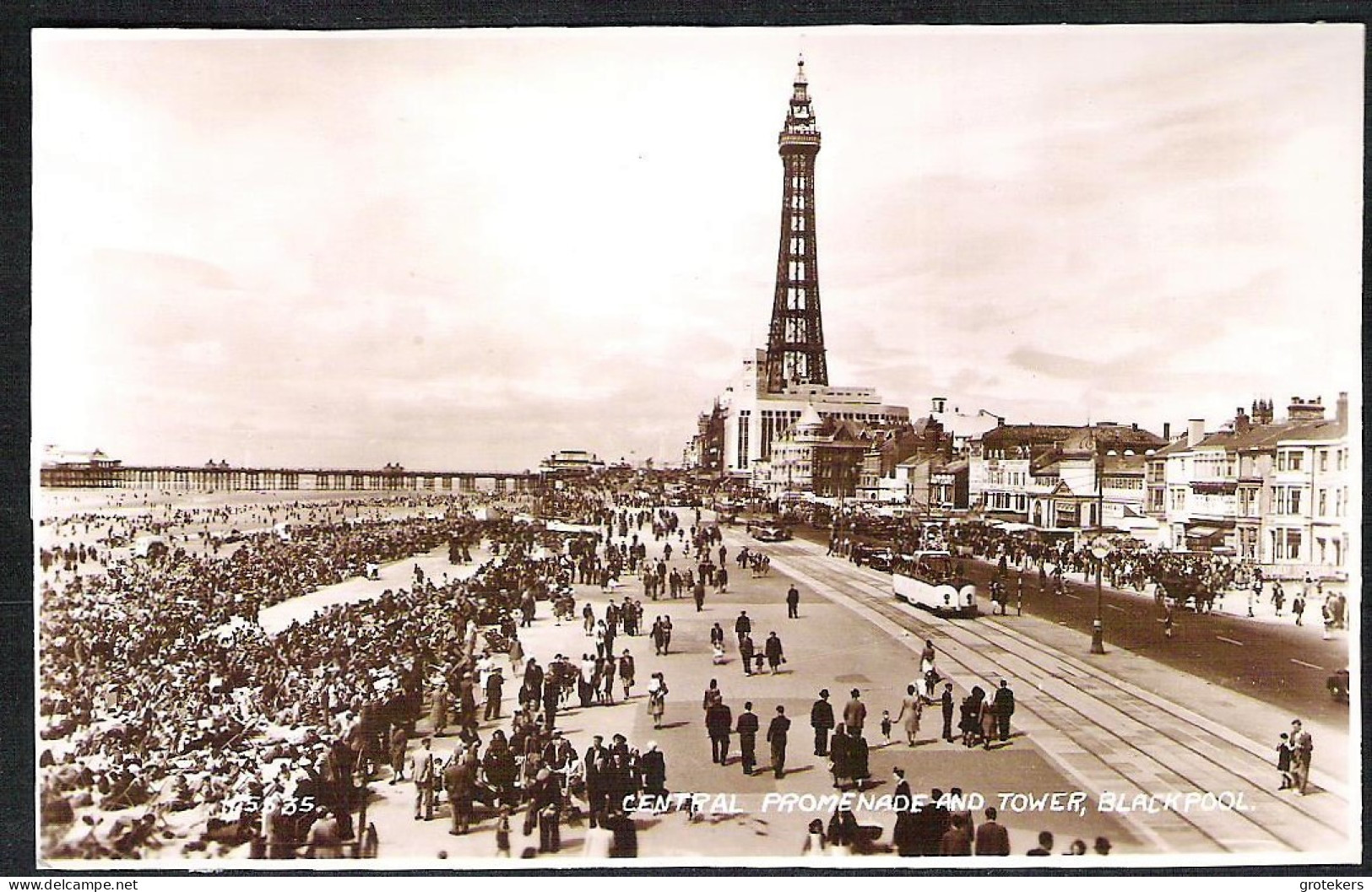 BLACKPOOL Central Promenade And Tower - Blackpool