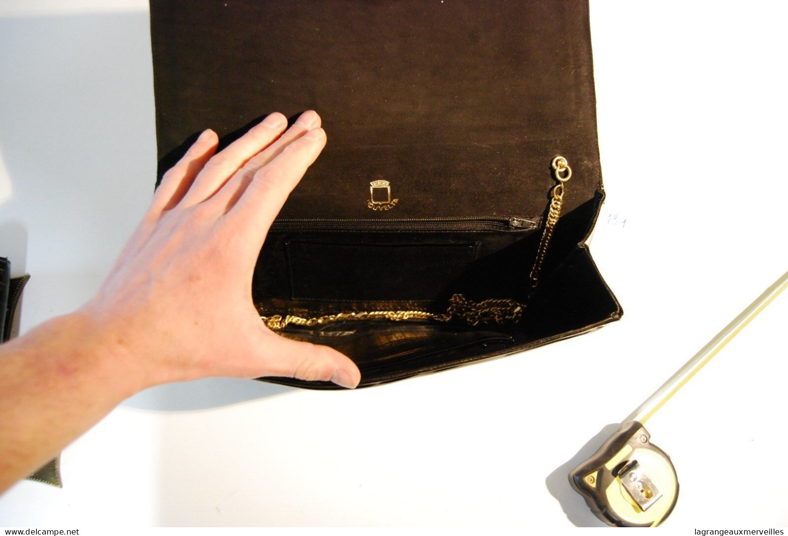 C131 Ancien Sac à Main Vintage Femme Porte Monnaie N°2 - Taschen Und Beutel