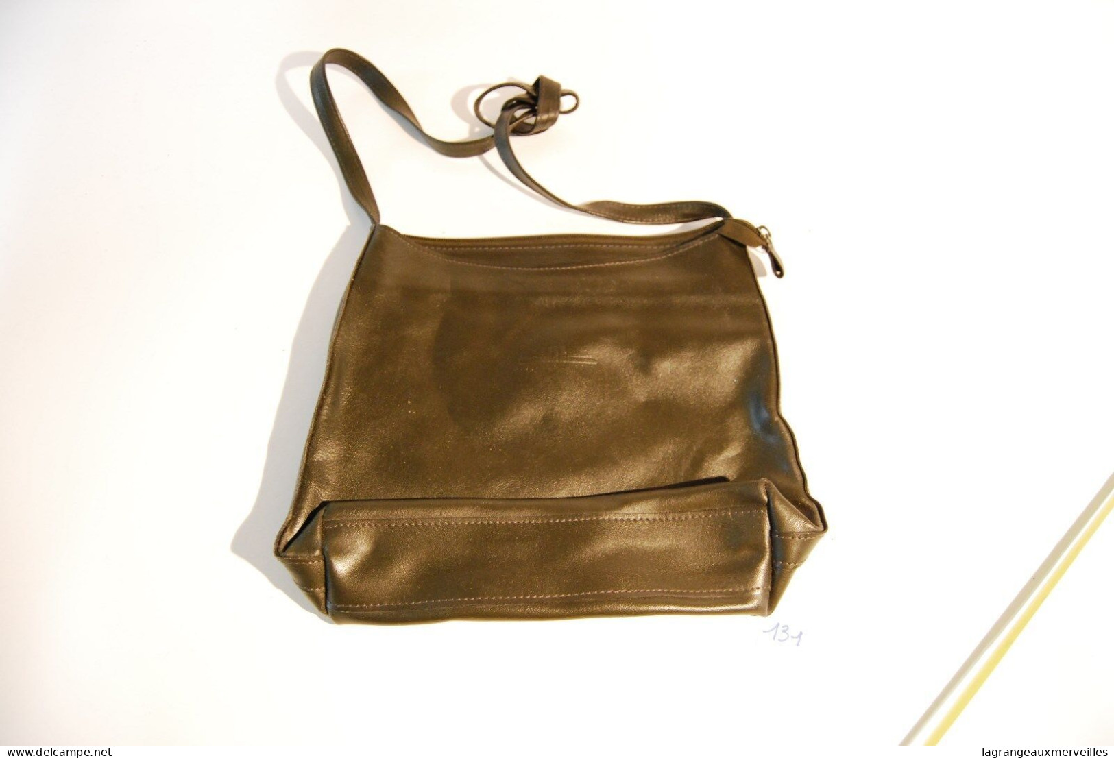 C131 Ancien Sac à Main Vintage Femme Porte Monnaie N°3 - Andere & Zonder Classificatie