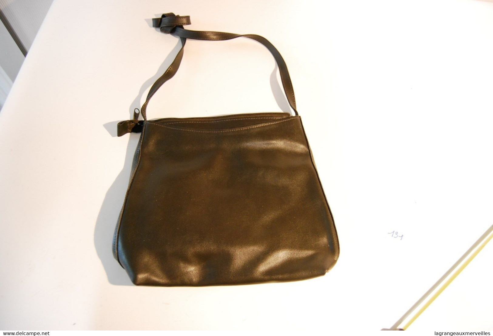 C131 Ancien Sac à Main Vintage Femme Porte Monnaie N°3 - Sonstige & Ohne Zuordnung