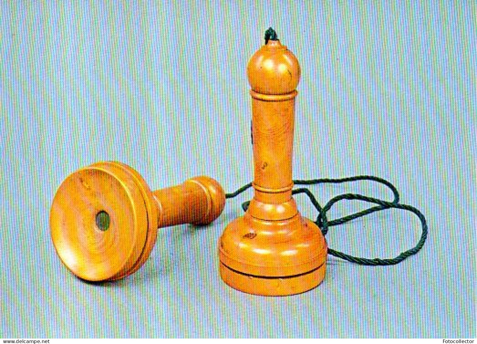 Cpm Collection Historique Des Telecom N°2 : Téléphone De Bell 1877 - Telefonía