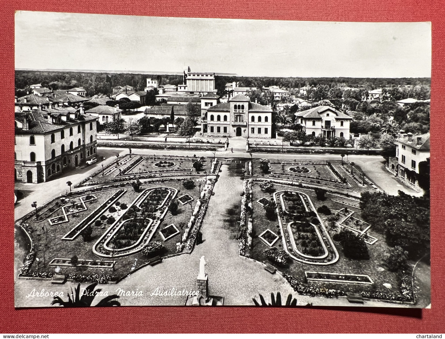 Cartolina - Arborea ( Oristano ) - Piazza Maria Ausiliatrice - 1960 - Oristano