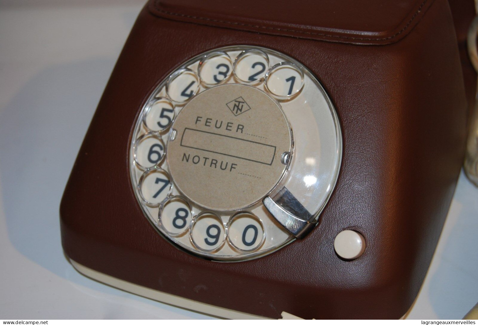 C132 Vintage Retro Phone FEUER NOTRUF Germany LUXE EN CUIR Leather BRUN 3 - Telefontechnik