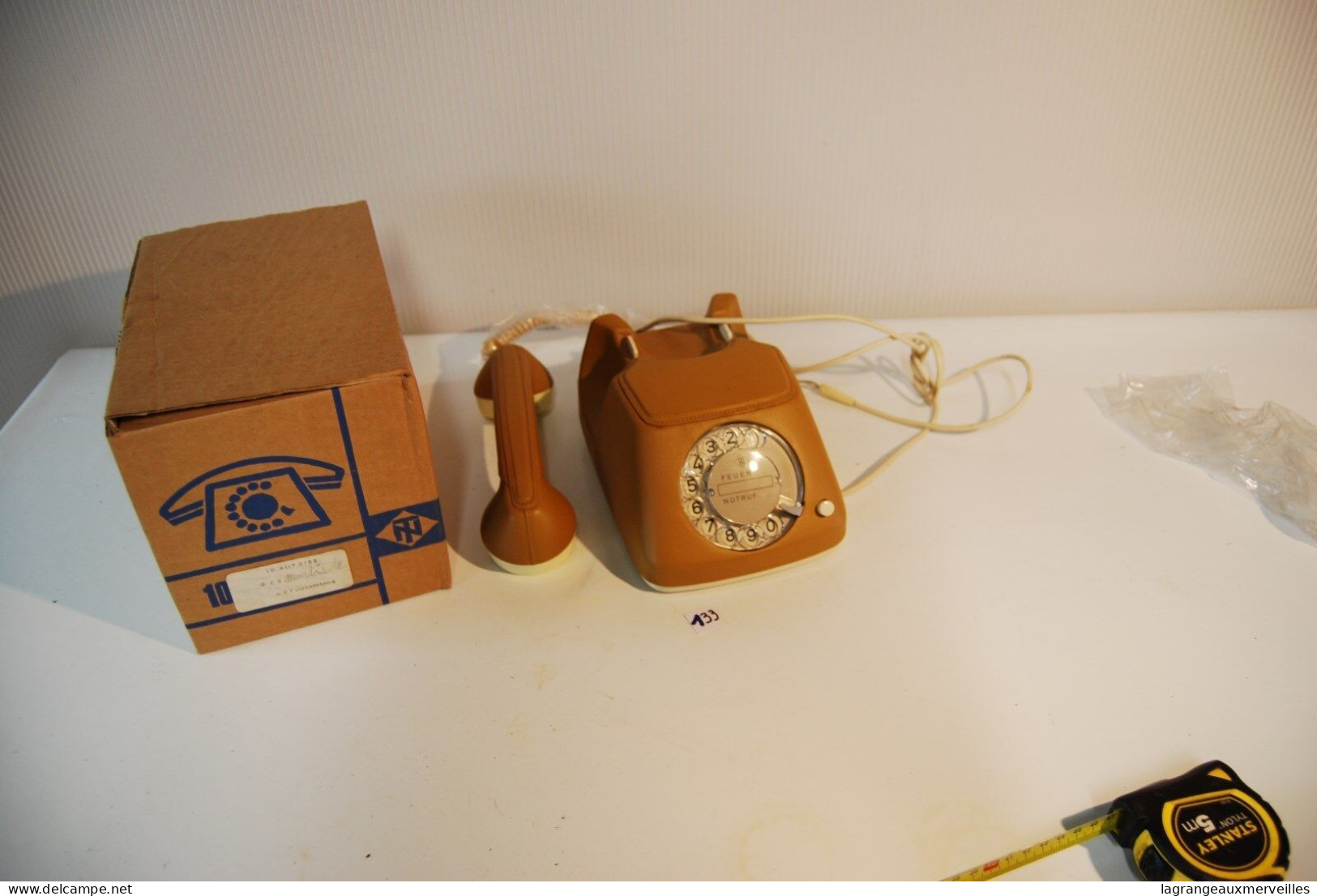 C132 Vintage Retro Phone FEUER NOTRUF Germany LUXE EN CUIR Leather Jaune 2 - Téléphonie