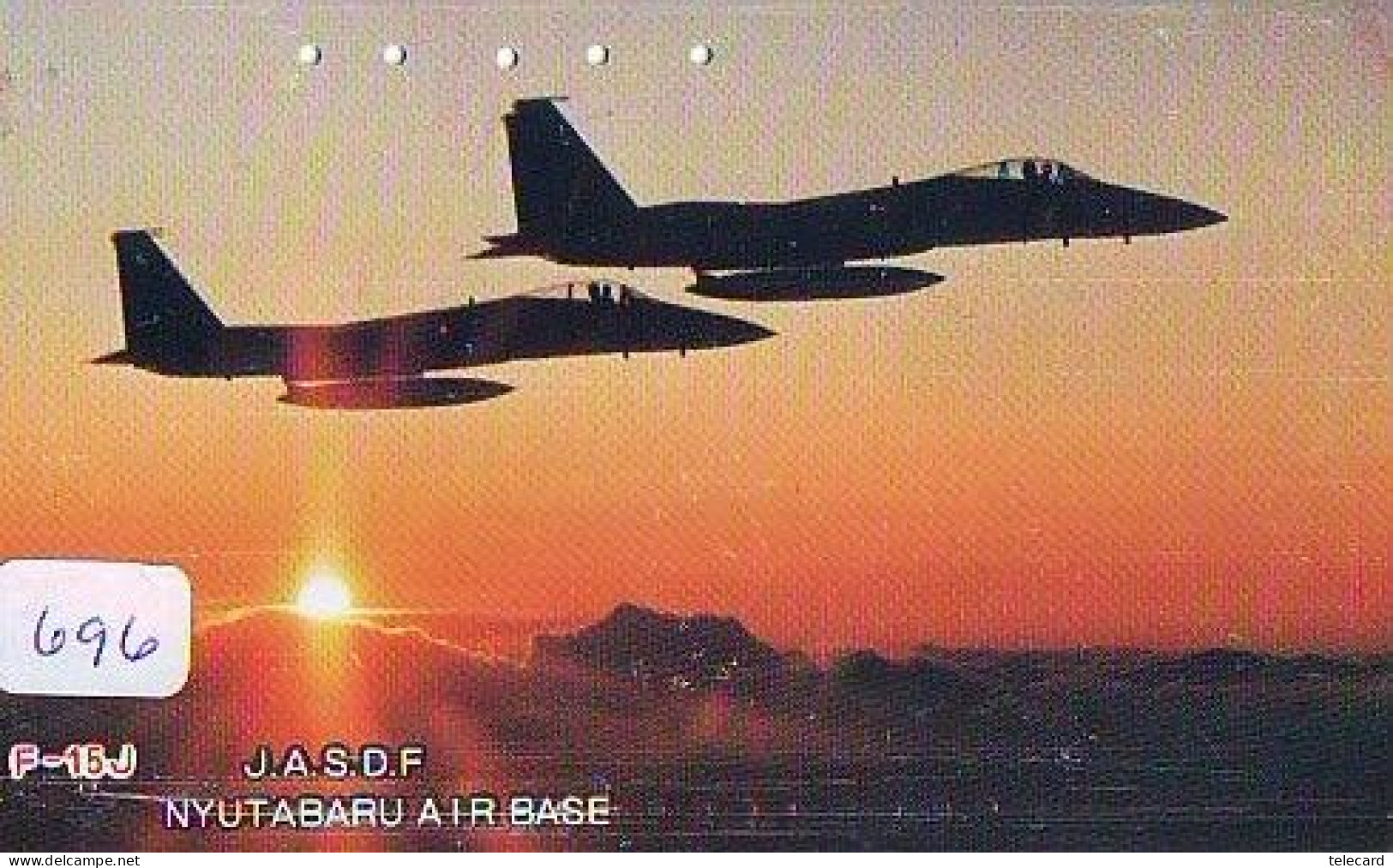 TELECARTE JAPON * MILITAIRY AVION  (696)  Flugzeuge * Airplane * Aeroplano * PHONECARD JAPAN * ARMEE * LEGER VLIEGTUIG - Armée