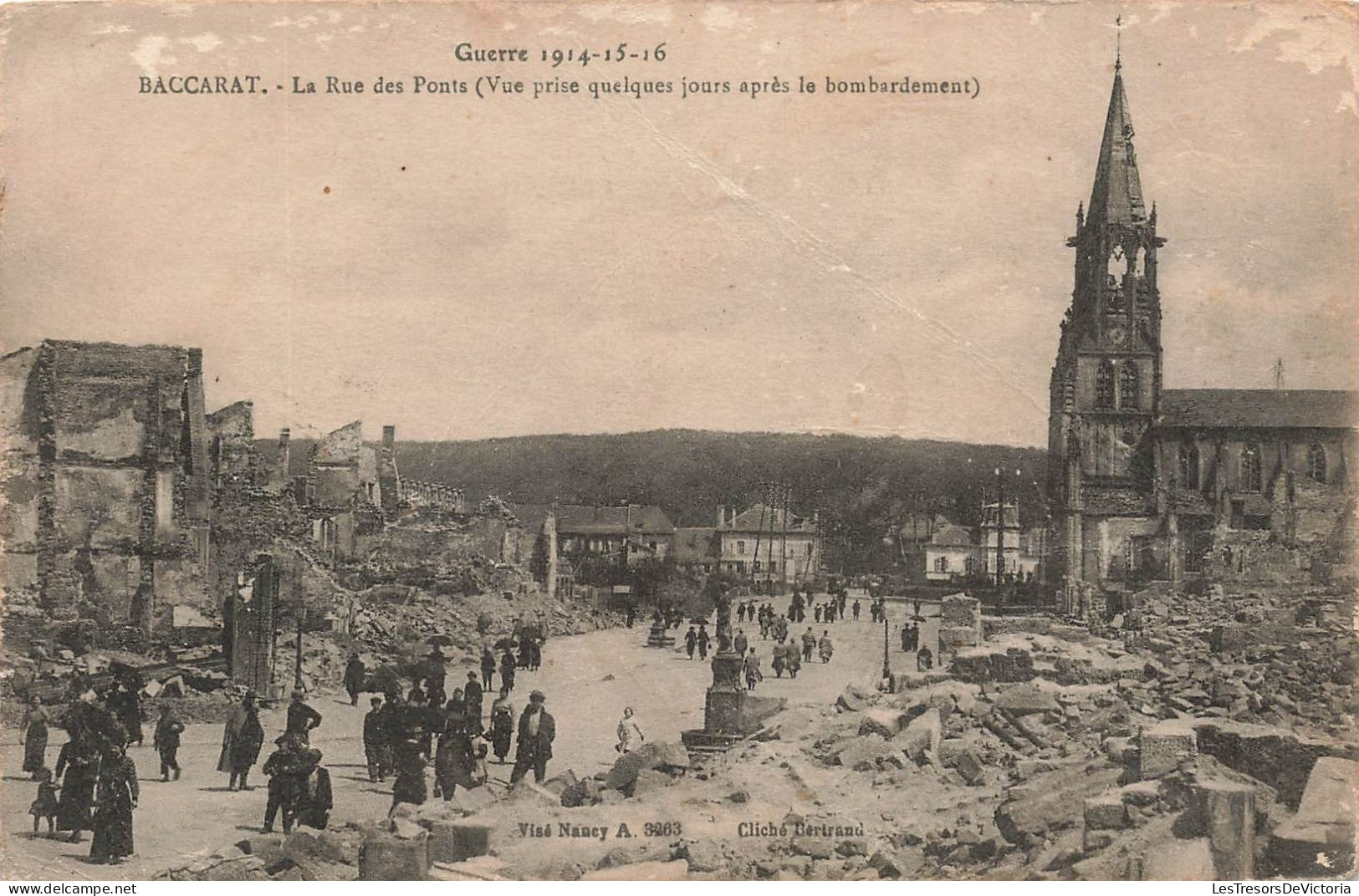MILITARIA - Guerre 1914-5-16 - Baccarat - La Rue Des Ponts Après Le Bombardement - Animé - Carte Postale Ancienne - Weltkrieg 1914-18