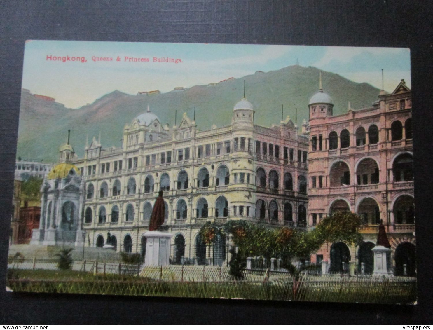 Hongkong Queens And Princess Buildings    Cpa - Chine (Hong Kong)