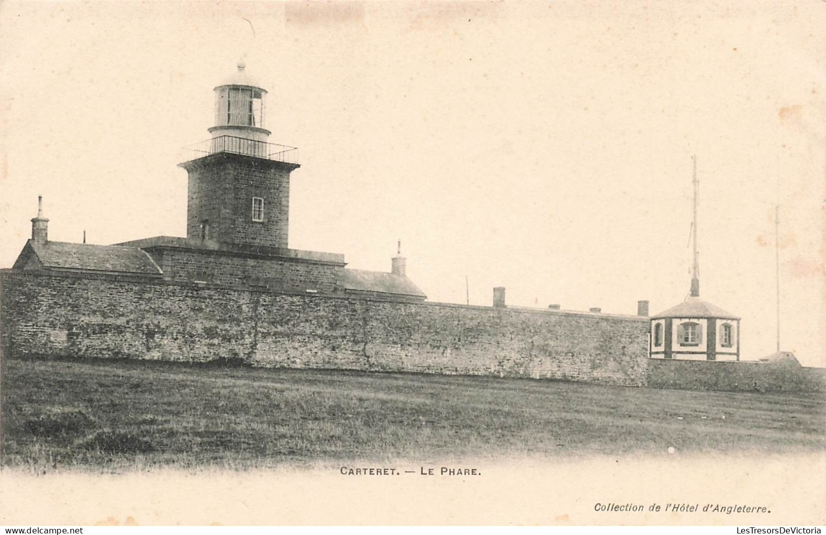 FRANCE - Carteret - Vue Sur Le Phare - Carte Postale Ancienne - Carteret