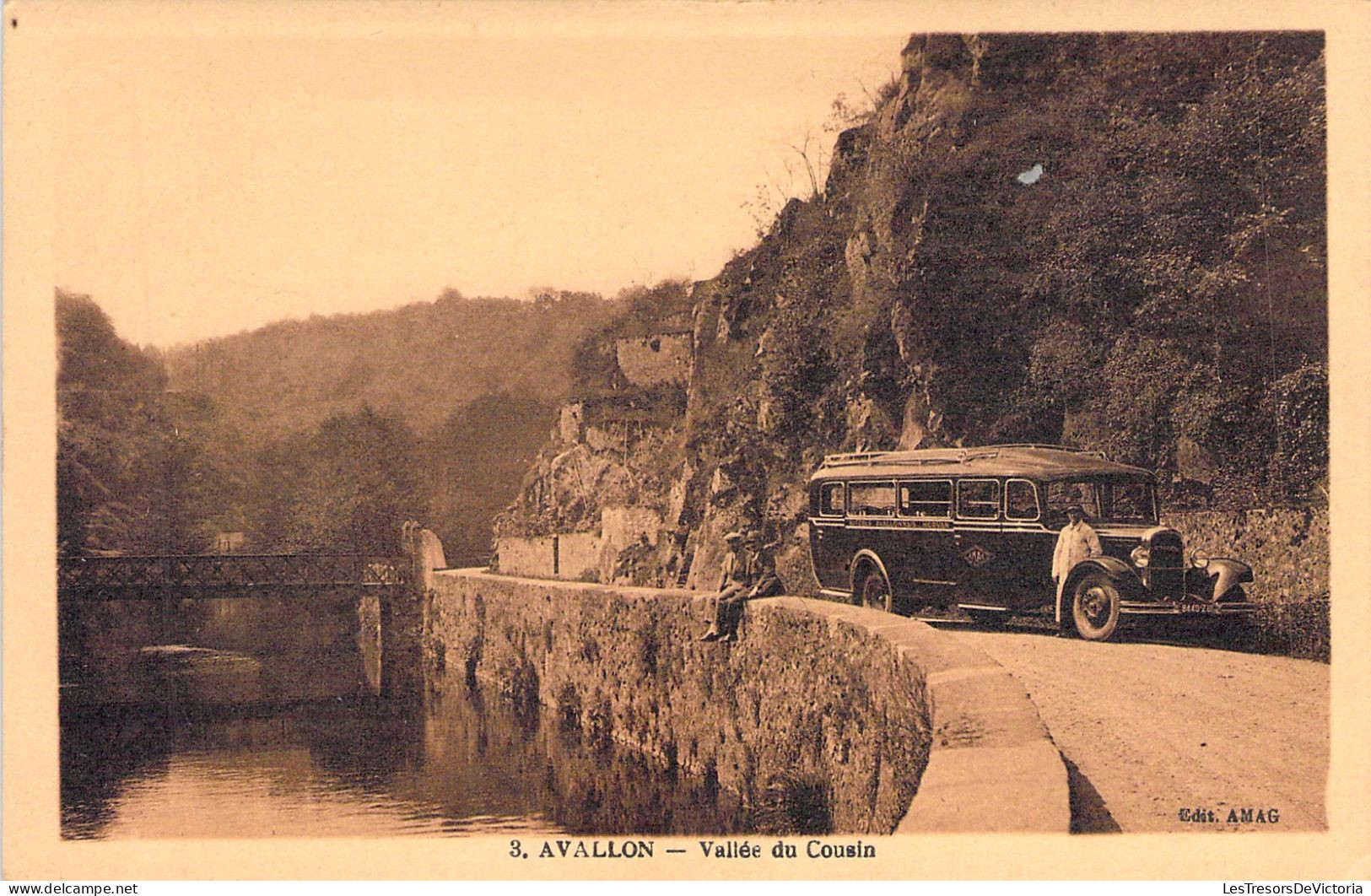 FRANCE - Avallon - Vallée Du Cousin - Autobus Avallonnais - Chaumard Concessionnaire - Carte Postale Ancienne - Avallon