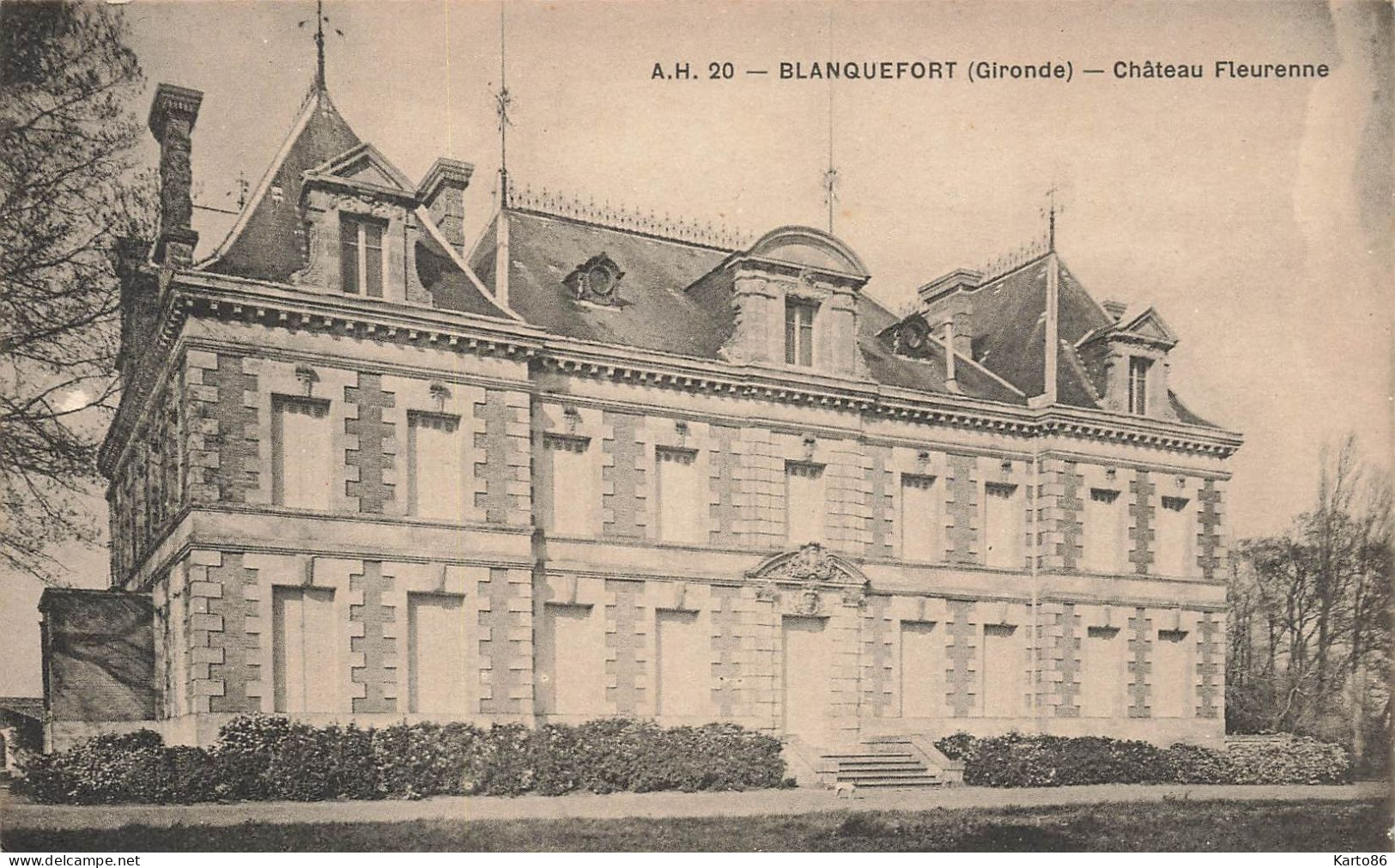 Blanquefort * Le Château Fleurenne - Blanquefort