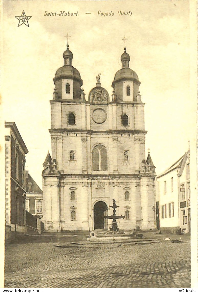 Belgique - Luxembourg - Saint-Hubert - Façade Haut - Saint-Hubert