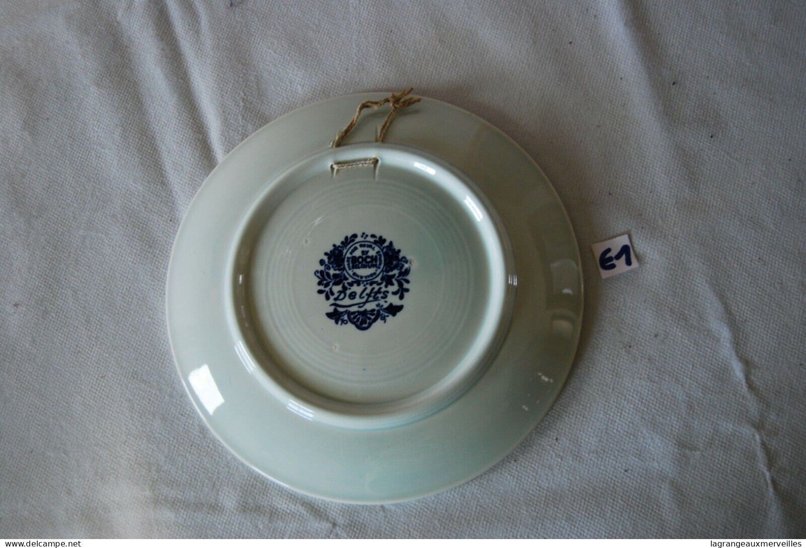 E1 Assiette - Plat - DELFT BOCH BELGIUM - Collection - Boch (BEL)