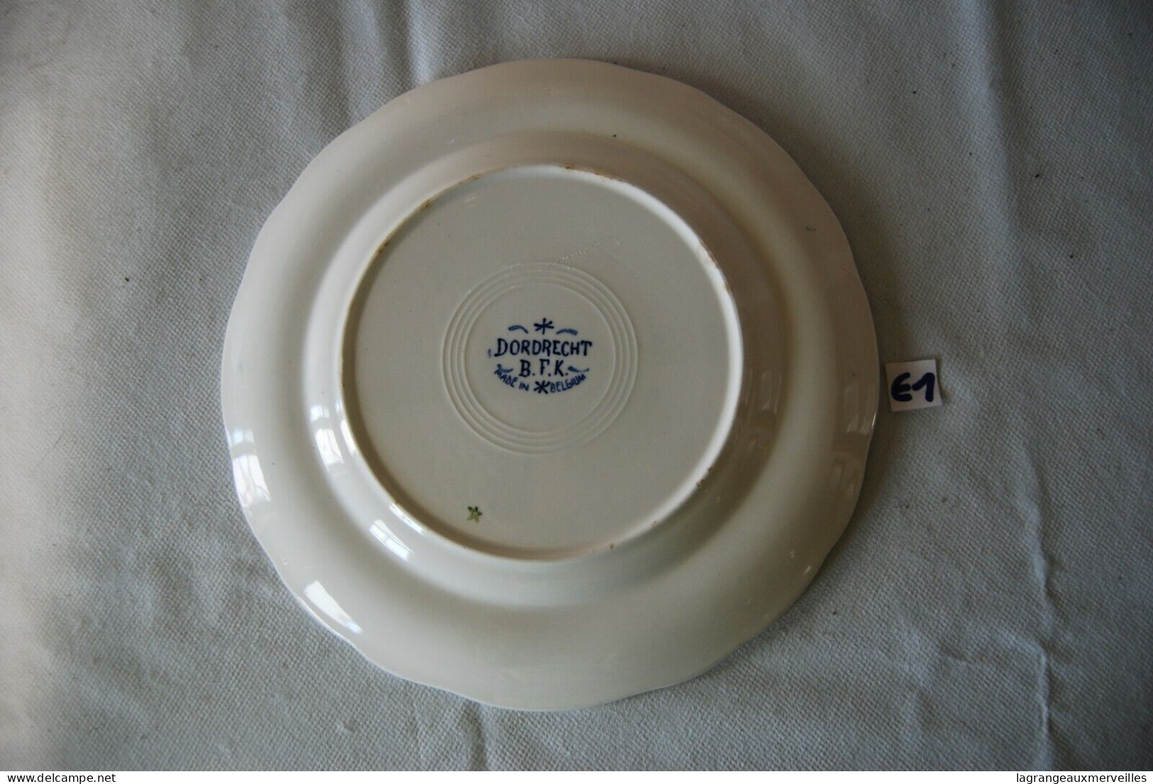 E1 Assiette - Boch - BFK - Dordrecht - Made In Belgium - Plat - Boch (BEL)