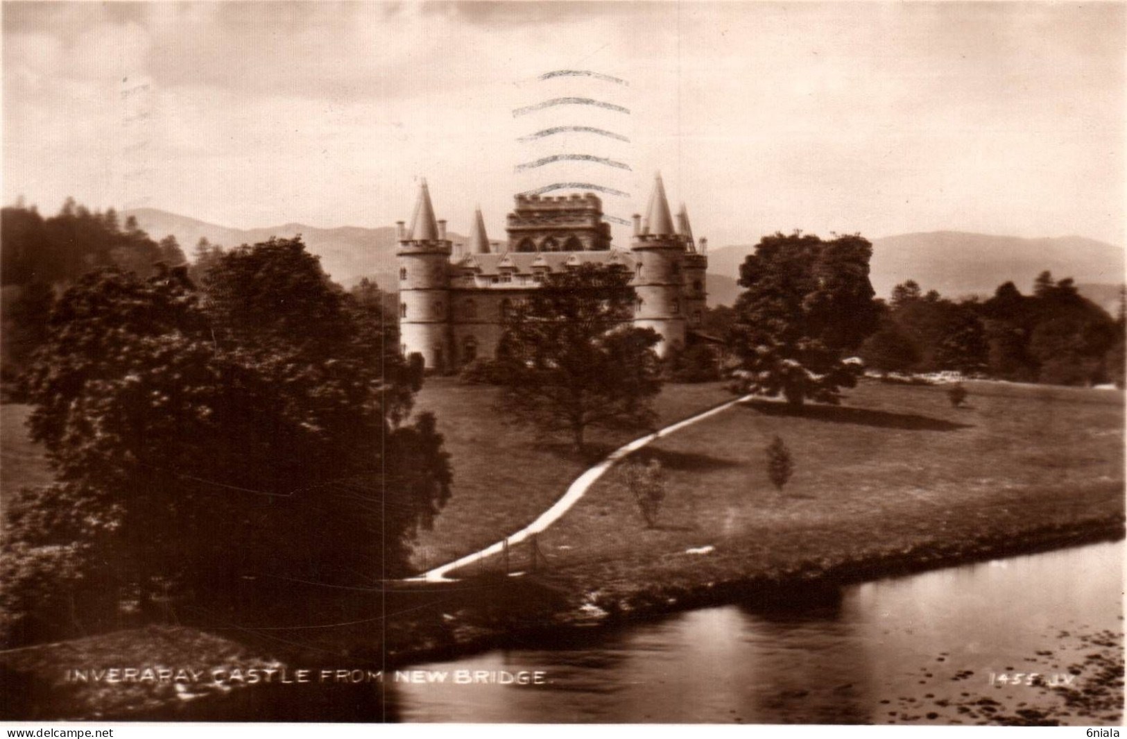 20339  INVERARAY CASTLE FROM  NEW  BRIDGE     ECOSSE    (  2 Scans) - Argyllshire