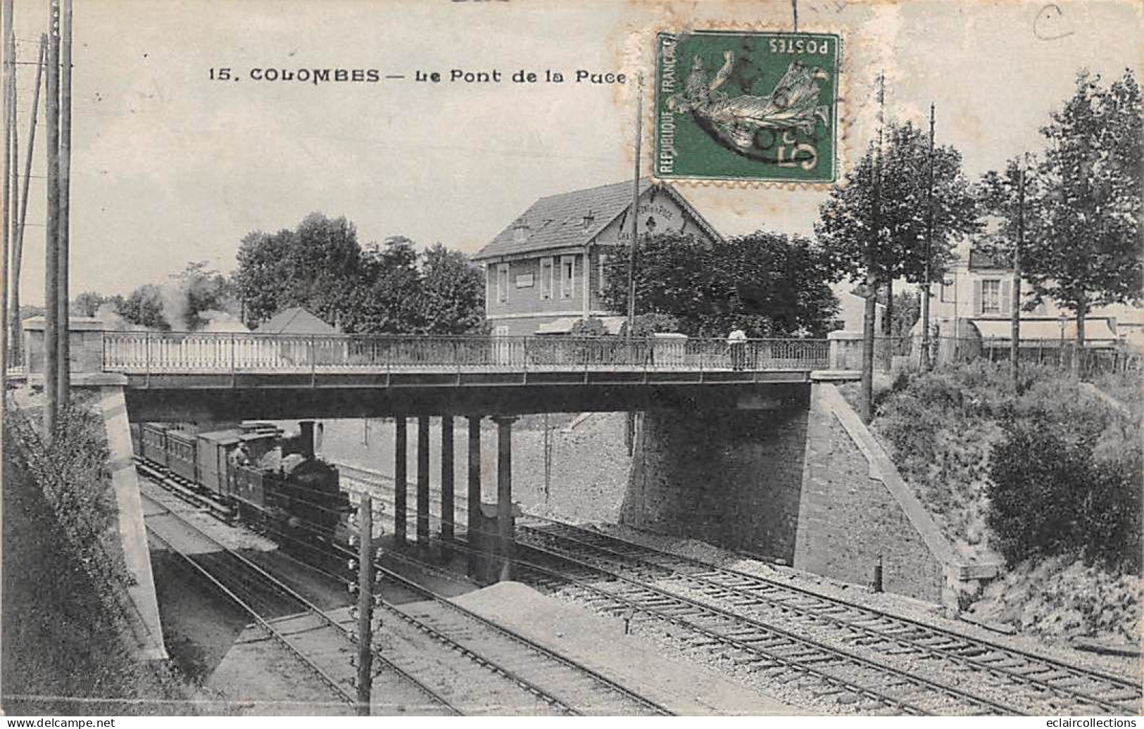 Colombes          92       Le Pont De La Puce . Train.   . Café Restaurant Félix   N°15       (voir Scan) - Colombes