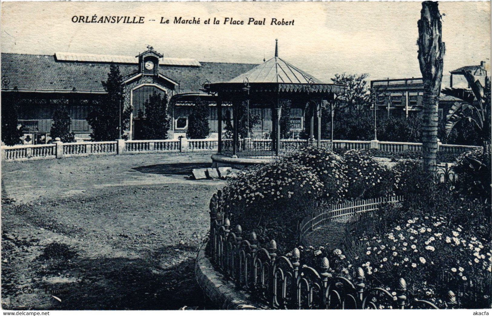 CPA AK ORLEANSVILLE Le Marche Et La Place Paul Robert ALGERIA (1357394) - Chlef (Orléansville)