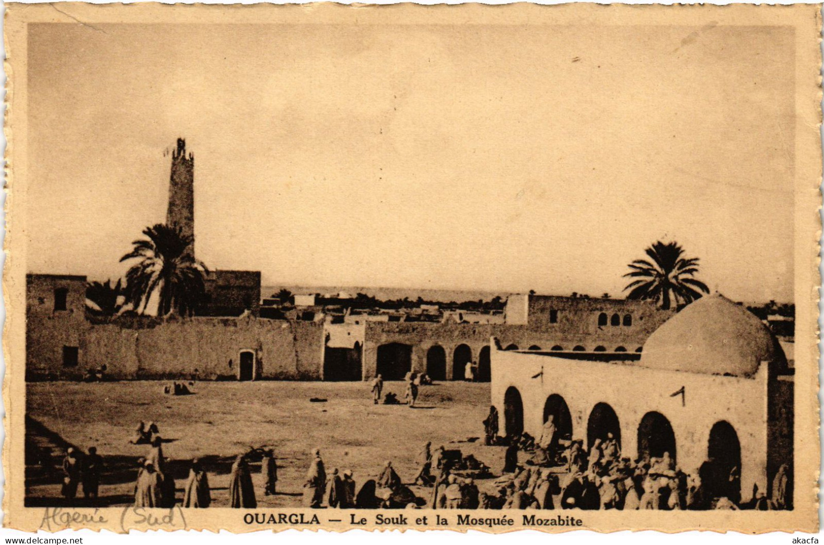 CPA AK OUARGLA Le Souk Et La Mosquee Mozabite ALGERIA (1358688) - Ouargla