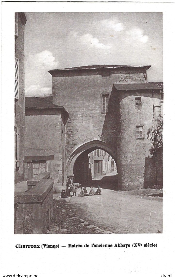 86 - Vienne - Charroux - Entrée De L'ancienne Abbaye - Charroux