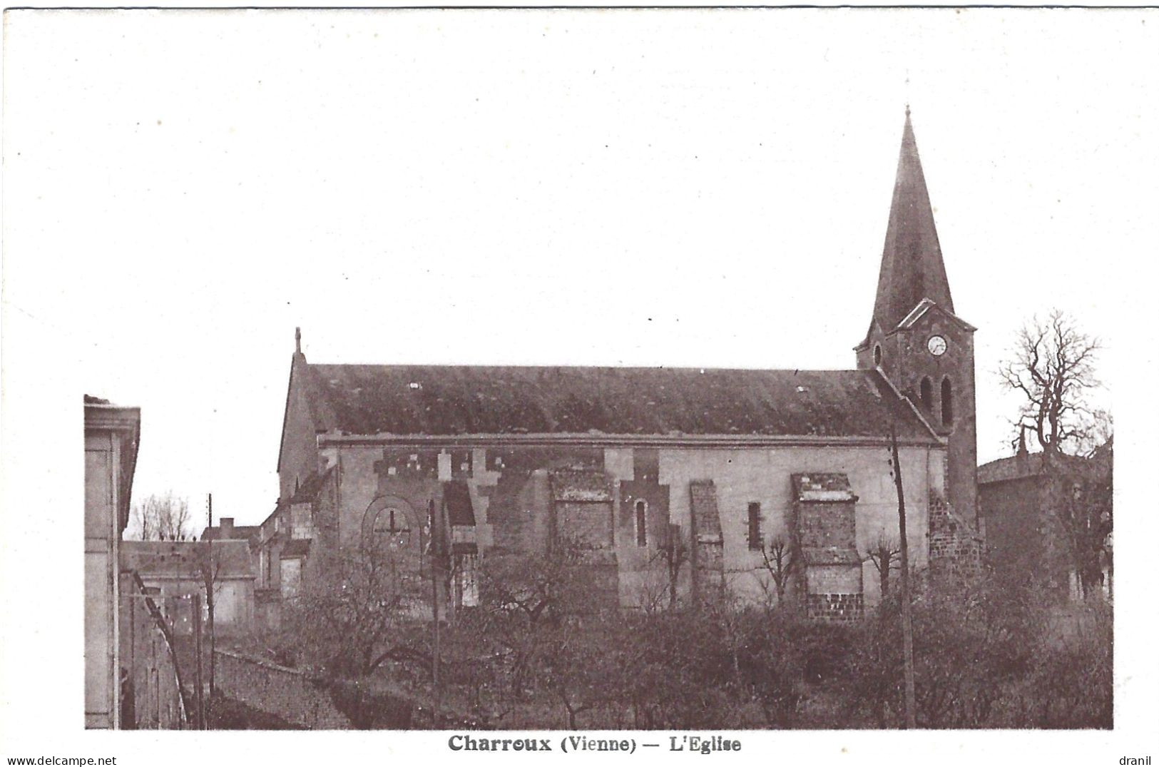 86 - Vienne - Charroux - L'Eglise - Charroux