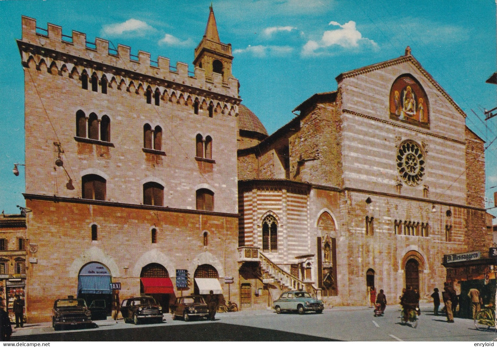 Foligno Palazzo Delle Canoniche Facciata Principale Del Duomo Di San Feliciano - Foligno