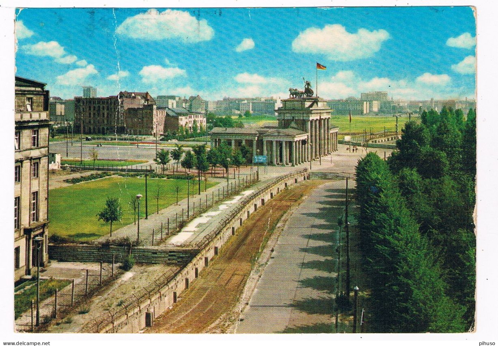 D-16083  BERLIN : Brandenburger Tor Nach Dem 13. August 1961 - Brandenburger Door