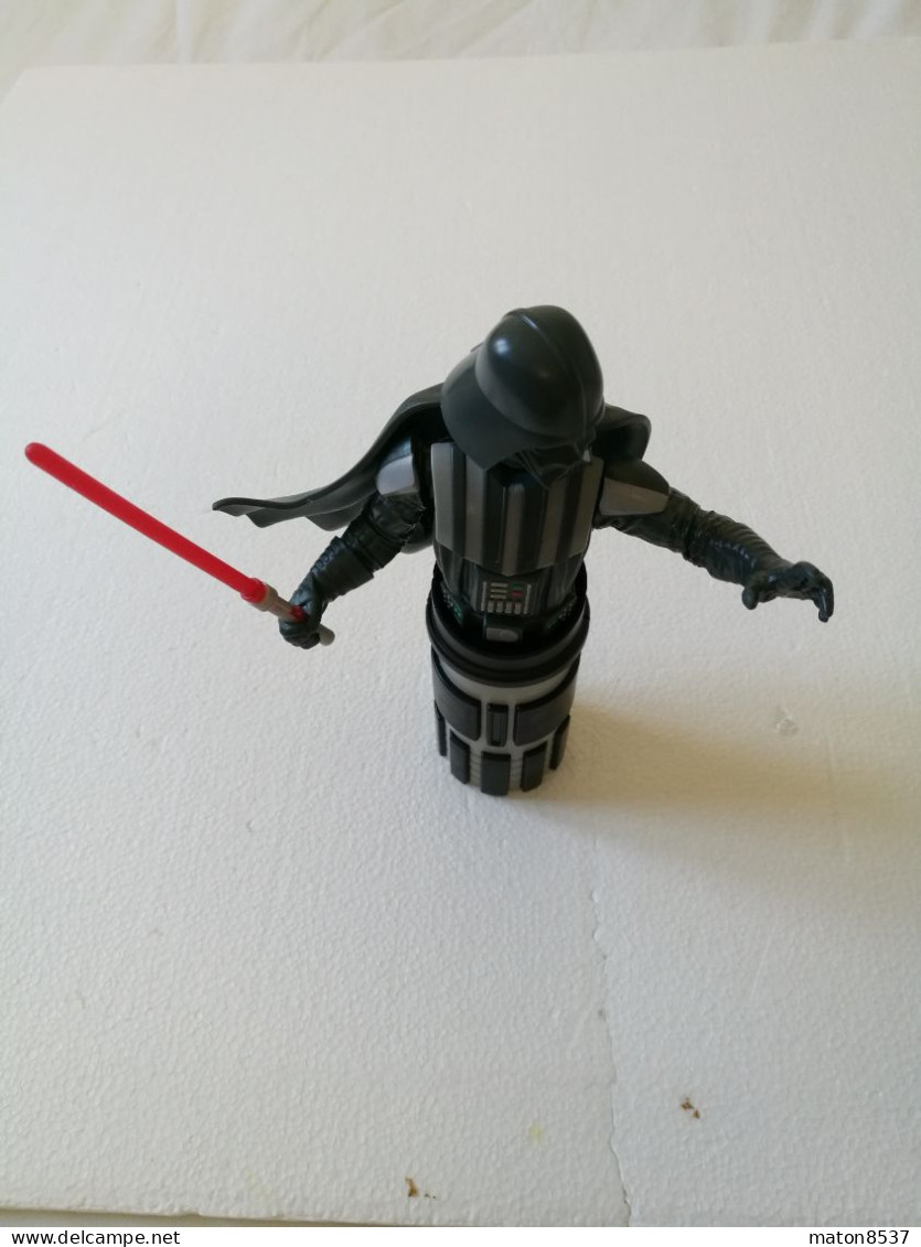 Kinder : MPG VU-E-04  Maxi-Ei -Inhalte 2021-22 - Star Wars - Dark Vador - Maxi (Kinder-)