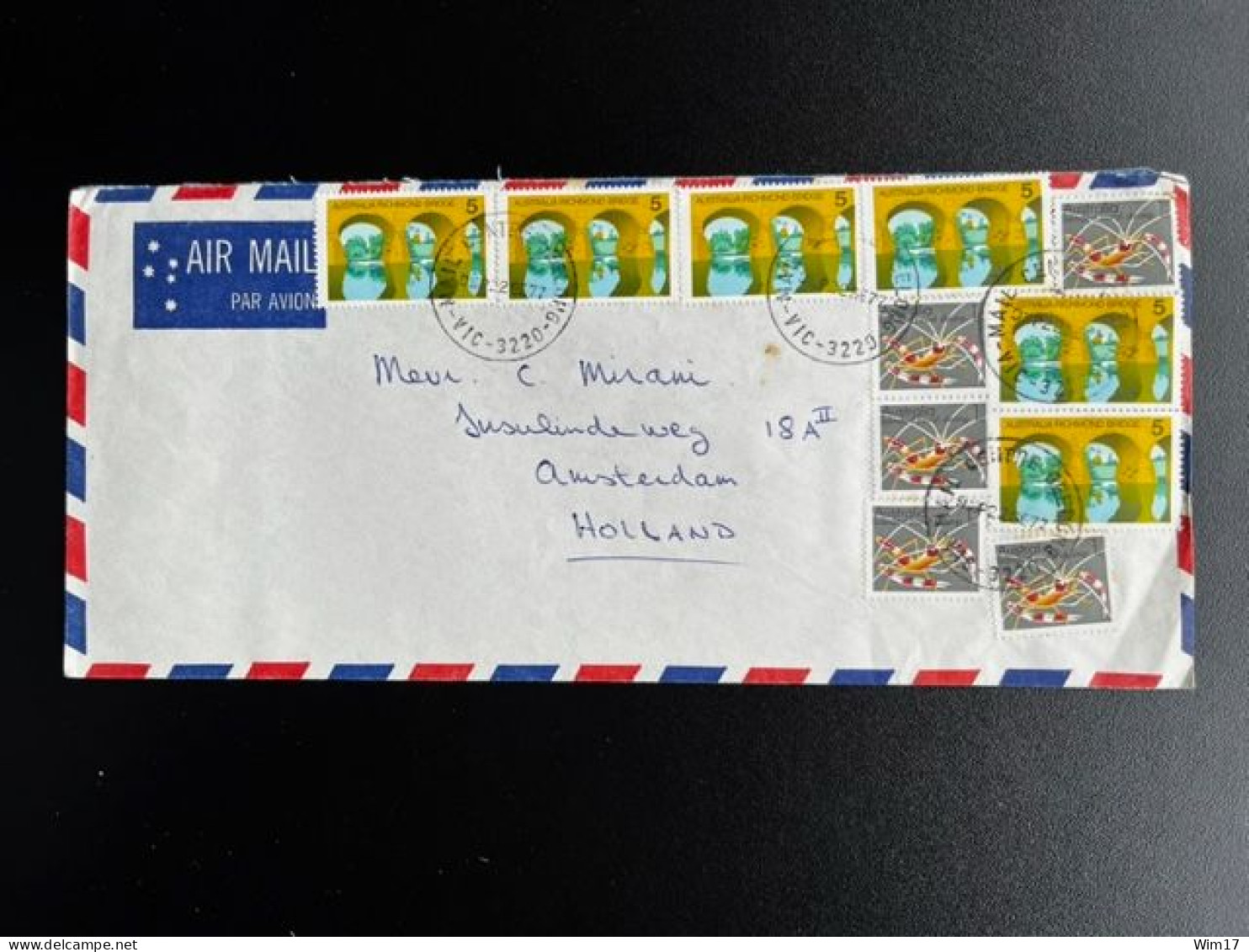 AUSTRALIA 1977 AIR MAIL LETTER GEELONG TO AMSTERDAM NETHERLANDS 22-09-1977 - Covers & Documents