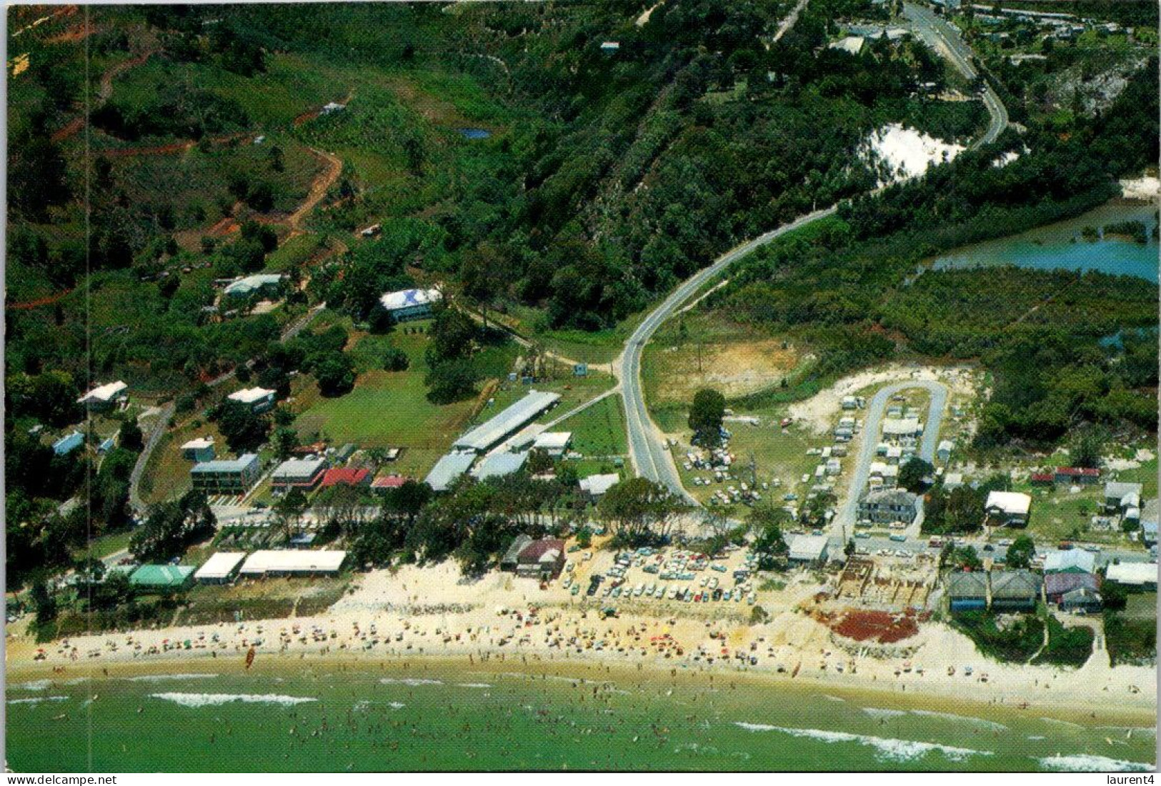 6-12-2023 (1 W 26) Australia (posted With Queen Stamp 1960's ?) QLD - Noosa Head Surfing Beach - Sunshine Coast