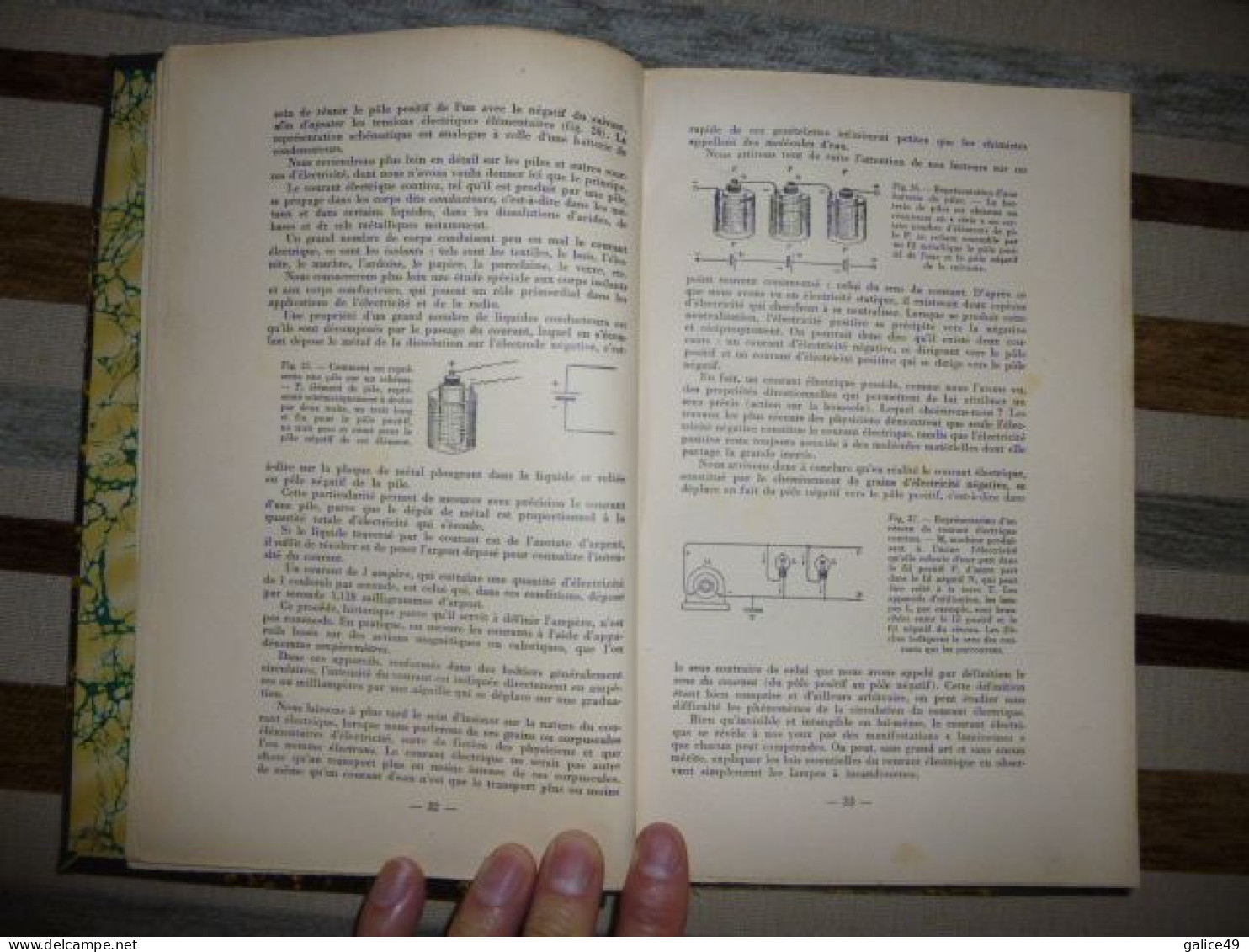 Eléments De Radioélectricité - Cours De T.S.F. - 318 Pages - Format 17cm X26 Cm - Par Michel Adam Ingénieur E.S.E - 1933 - Littérature & Schémas