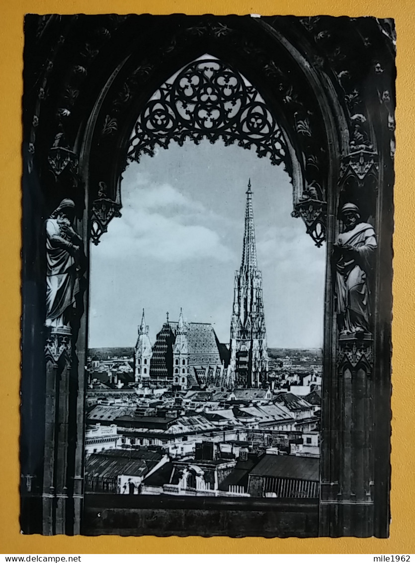 KOV 400-54 - WIEN, VIENNA, VIENNE, AUSTRIA, Stephansdom, Cathedrale, - Kirchen