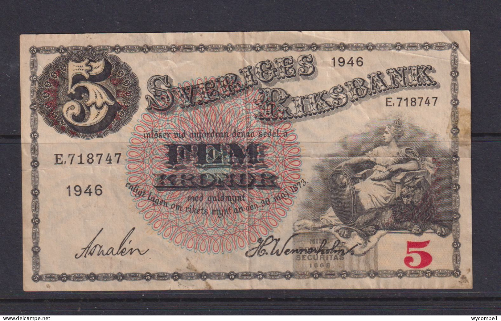 SWEDEN - 1946 5 Kronor Circulated Banknote As Scans (small Tear) - Suède